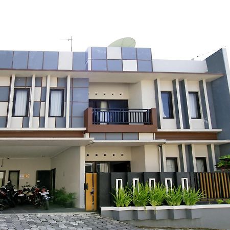D'Paragon Pamela 1 Maguwo Exterior photo